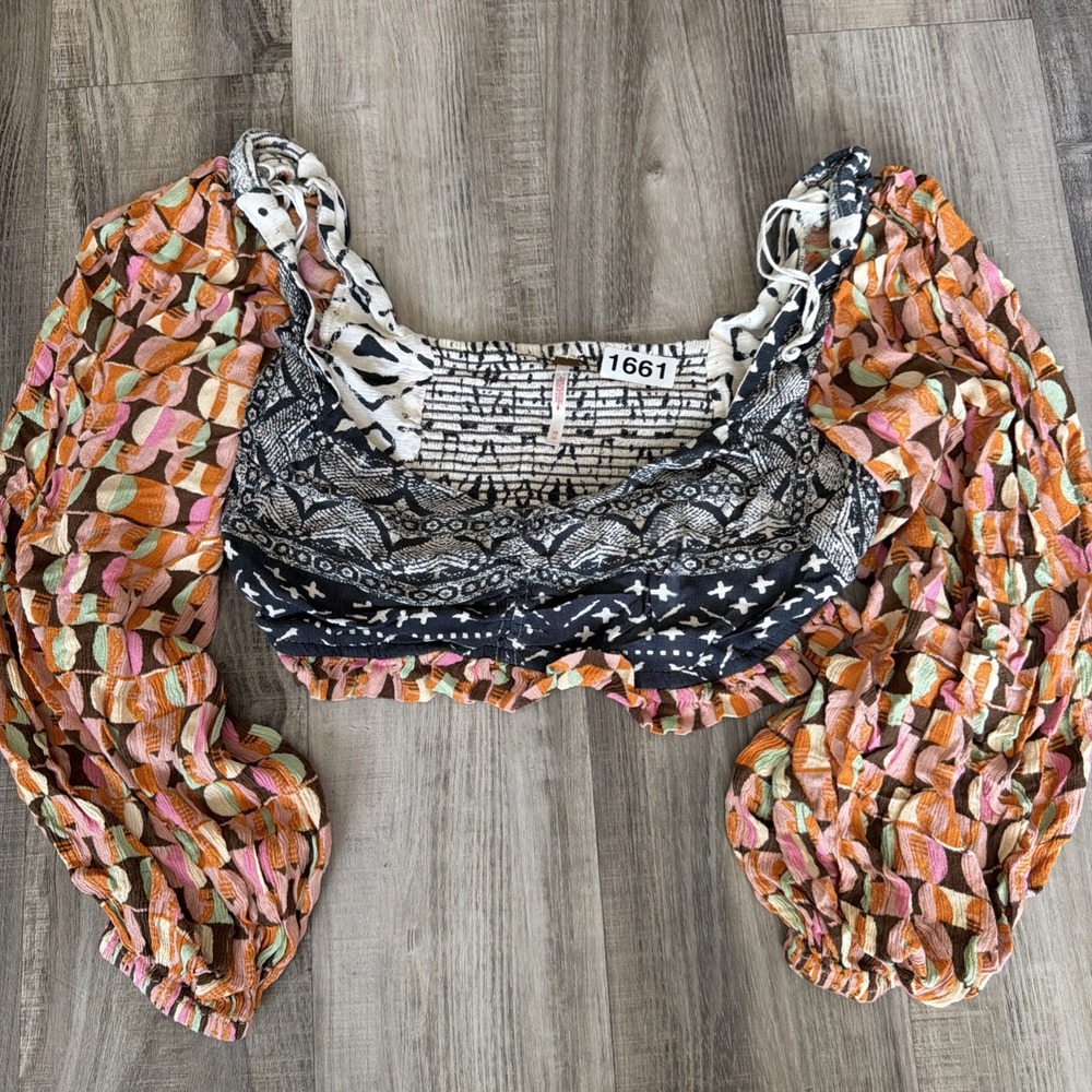 Free People Naomi Size XS Cropped Hippie Boho Festival Long Sleeve Smocked Top